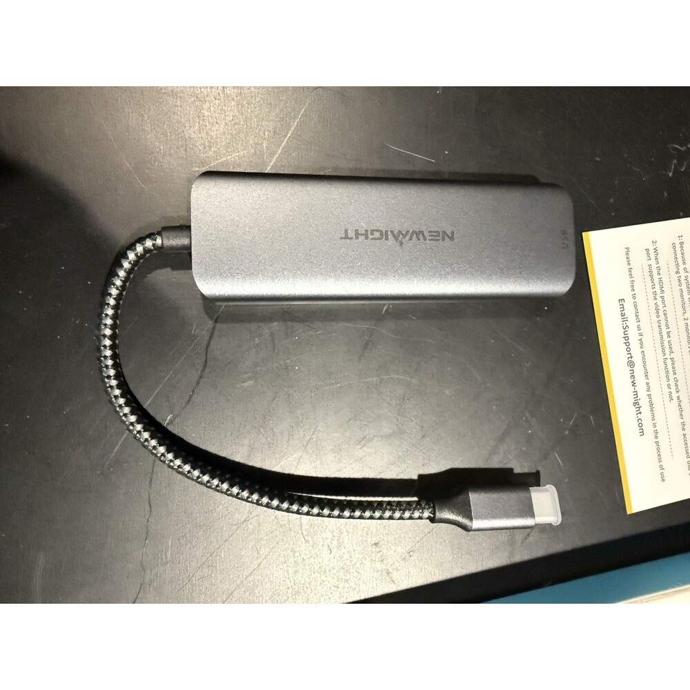 Newmight USB-C Multiport Adapter Docking Station